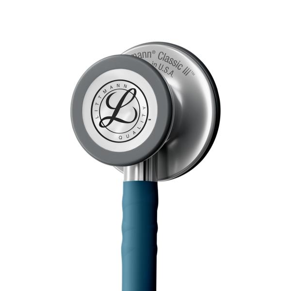 Bruststück-Detail des Littmann Classic III 5623C Satin Karibikblau